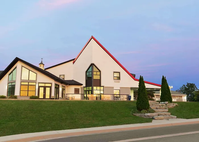 Days Inn By Wyndham Kingston