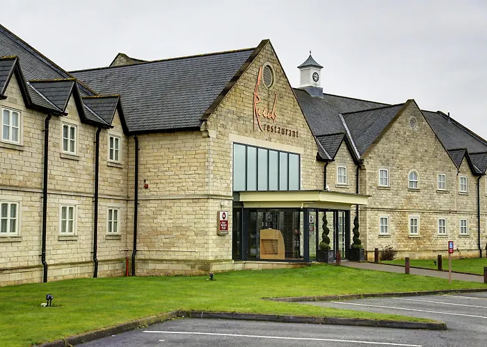 Pastures Hotel