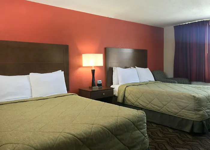 Super 8 By Wyndham Greensburg