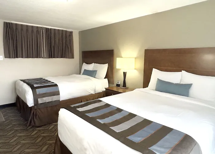 Super 8 By Wyndham Greensburg
