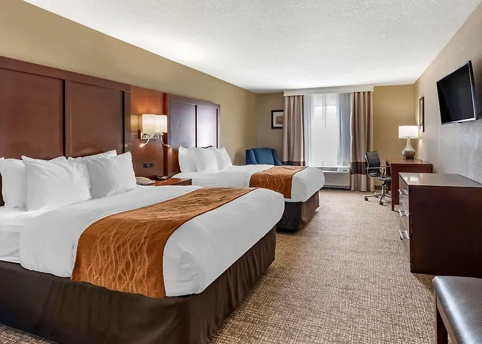 Comfort Inn & Suites Muncie Near University