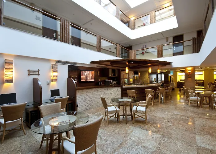 Pontalmar Praia Hotel