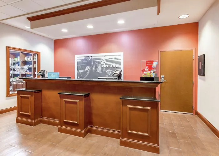 Hampton Inn Auburn