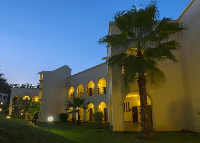 Victoria Falls Rainbow Hotel