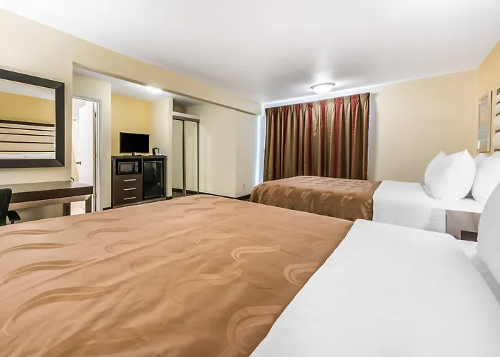 Quality Inn & Suites Capitola By The Sea