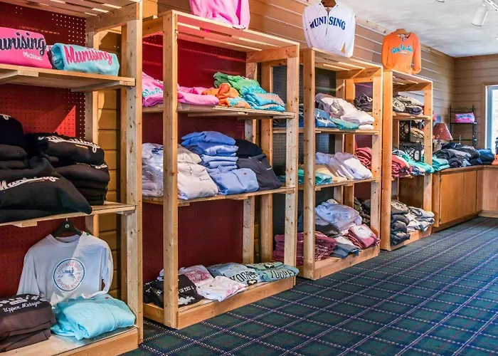 Quality Inn & Suites Munising