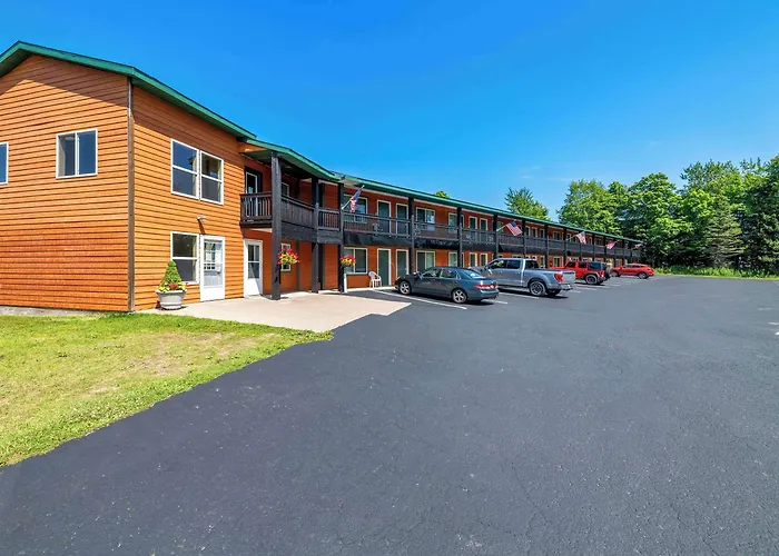 Quality Inn & Suites Munising