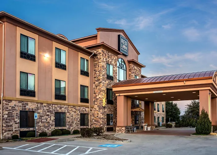Red Lion Inn & Suites Mineral Wells