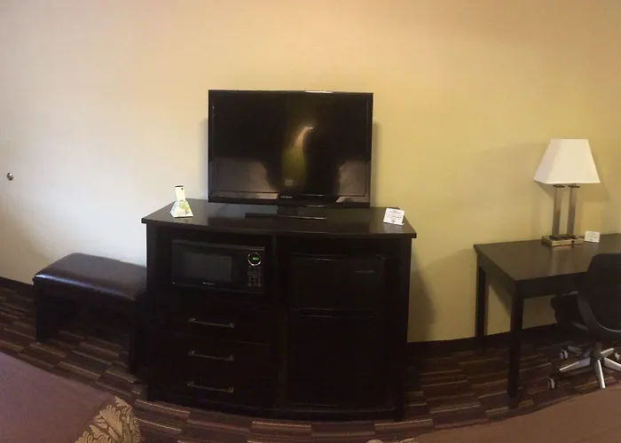 Boarders Inn & Suites By Cobblestone Hotels - Ashland City