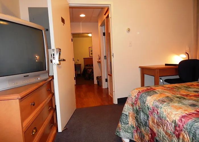 Slemon Park Hotel & Conference Centre