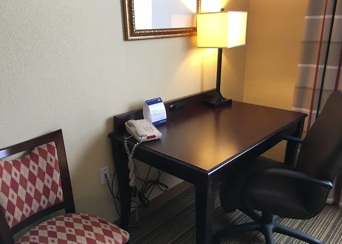 Country Inn & Suites By Radisson, Bradenton-Lakewood-Ranch, Fl
