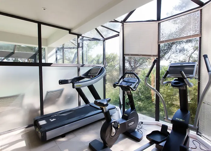 Hotel****Spa & Restaurant Cantemerle
