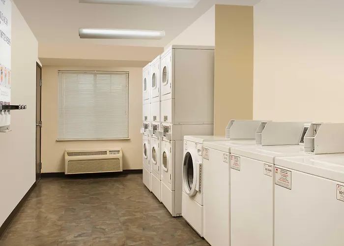 Woodspring Suites Columbus Southeast
