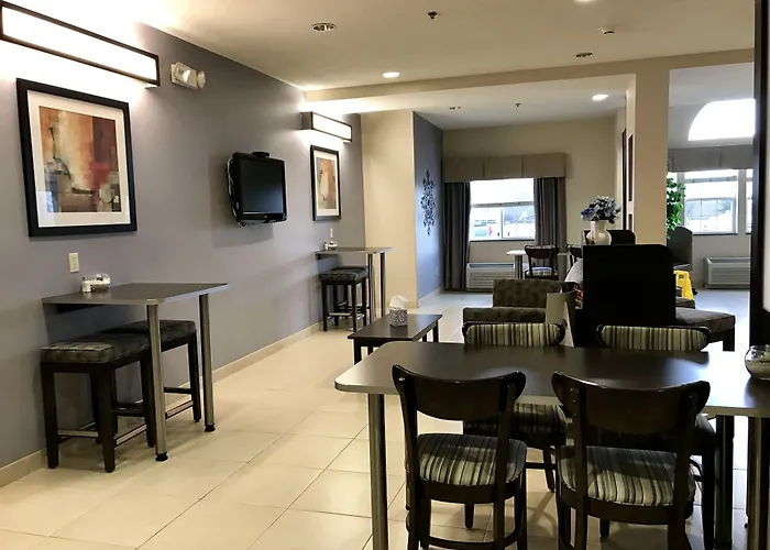 Microtel Inn And Suites Elkhart