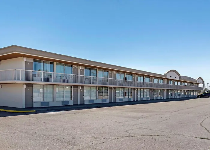 Suburban Studios Pueblo North