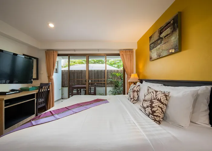 Kamala Beachfront Apartment