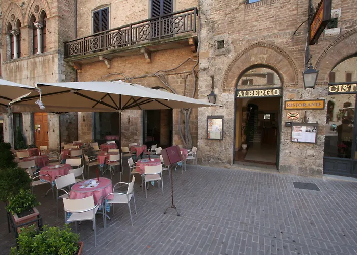 Hotel La Cisterna