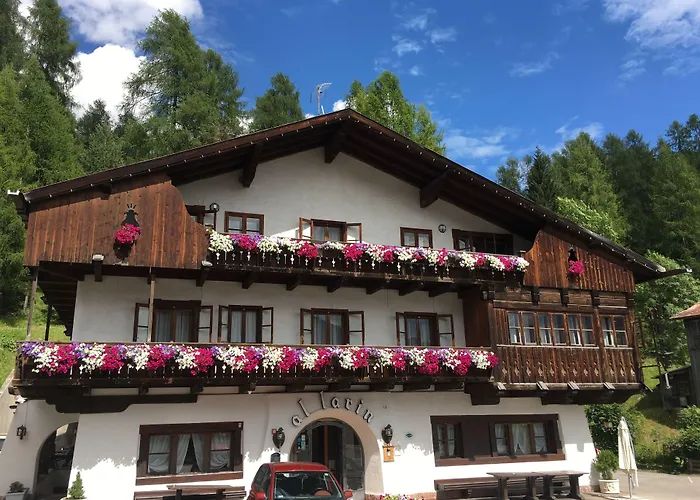 Hotel Al Larin