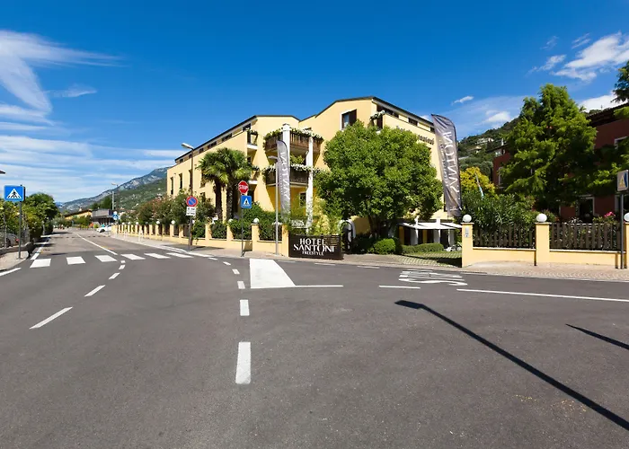 Hotel Santoni Freelosophy *** Torbole Sul Garda