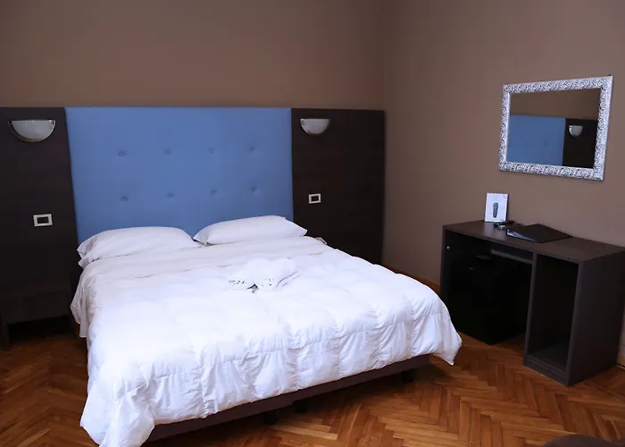 Hotel Globo Suite-Correnti hotels