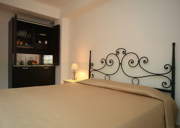 Hotel Amarea - Aeolian Charme