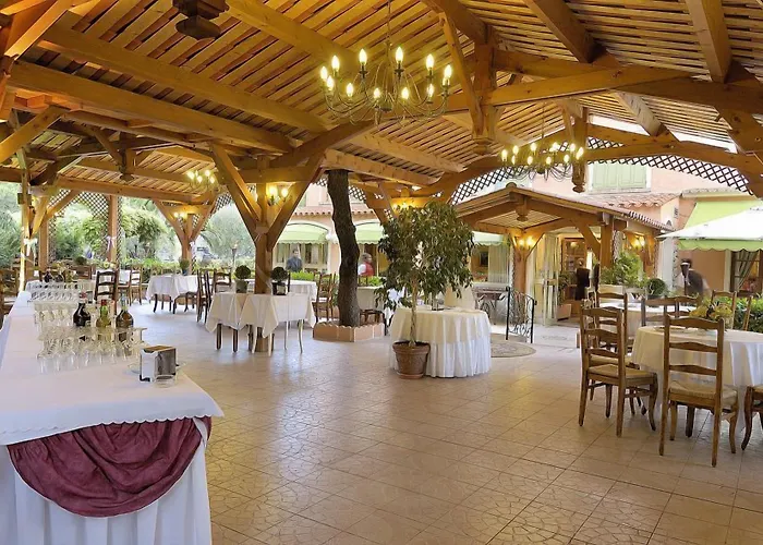 Hotel Lou Castelet