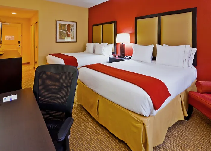 Holiday Inn Express Nashville-Opryland By Ihg