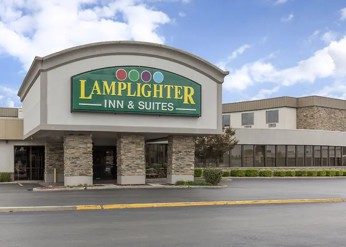 Lamplighter Inn-South