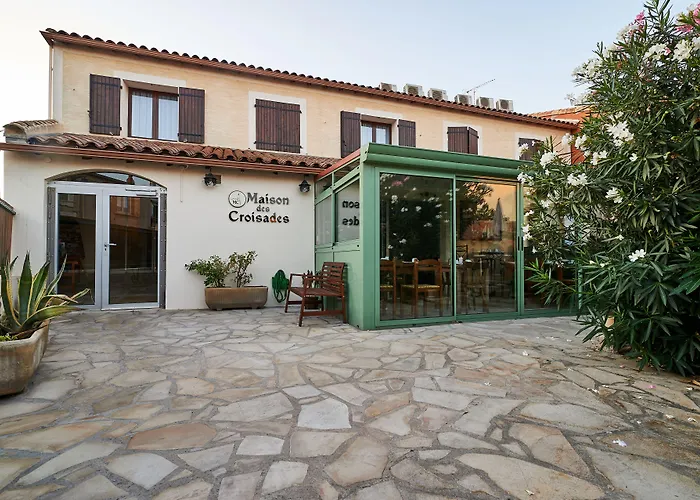 Hotel La Maison Des Croisades - Au Pied Des Remparts