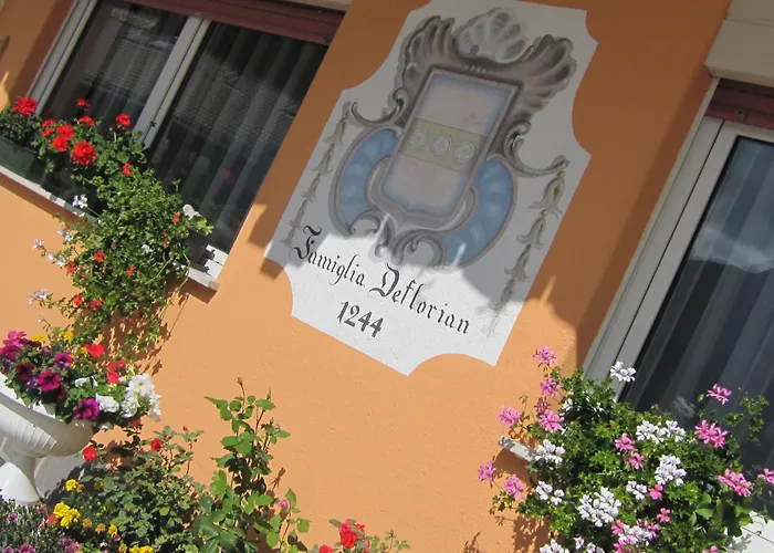 Hotel Azola