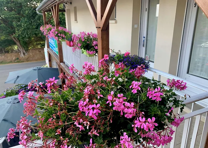 BRIT HOTEL CONFORT Lannion vers Perros-Guirec