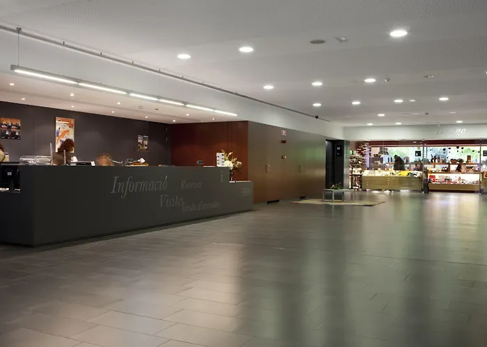 Hotel Món Sant Benet