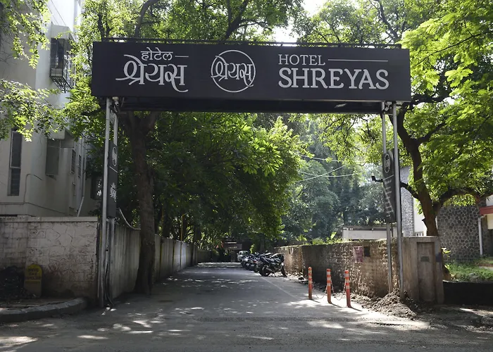 Hotel Shreyas