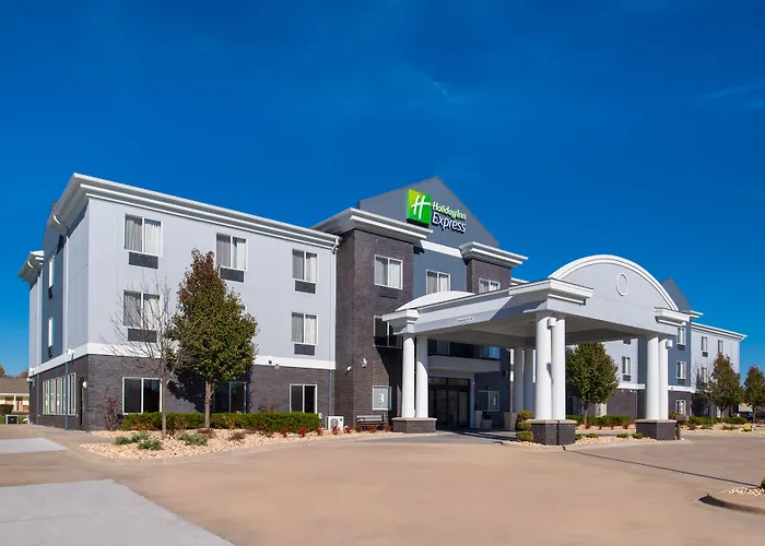 Holiday Inn Express & Suites Pittsburg By Ihg