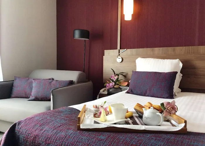 Best Western Le Duguesclin Hotel-Restaurant