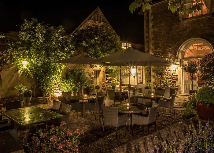 Glewstone Court Country House Hotel