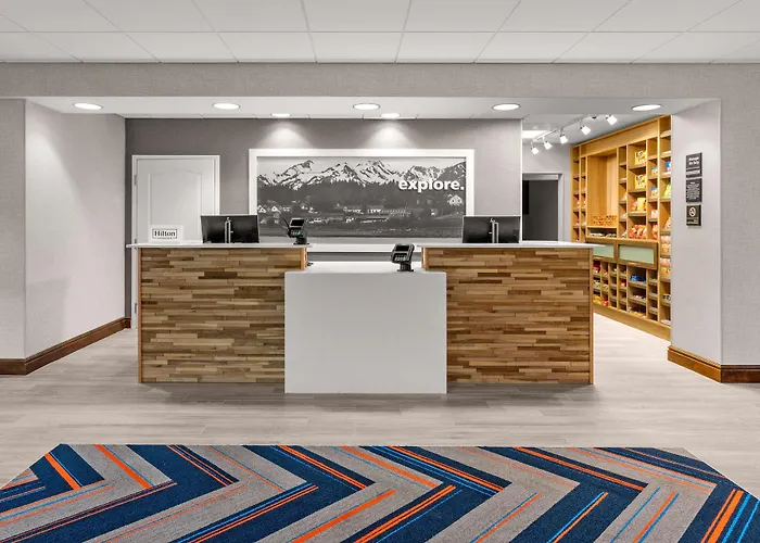 Hampton Inn&Suites Fairbanks