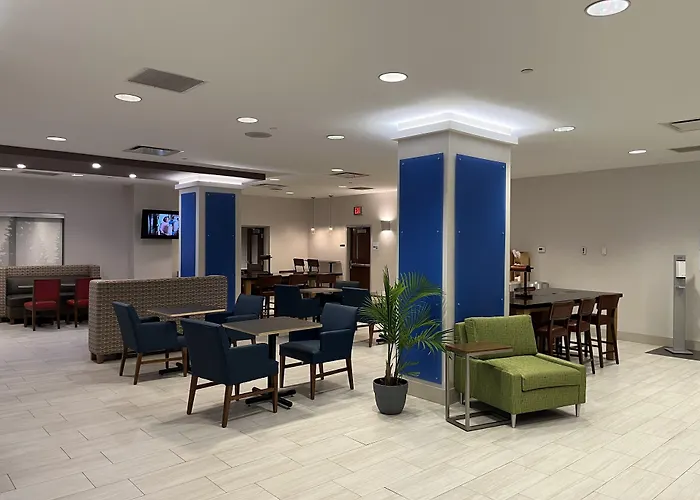 Holiday Inn Express & Suites Williamsport By Ihg