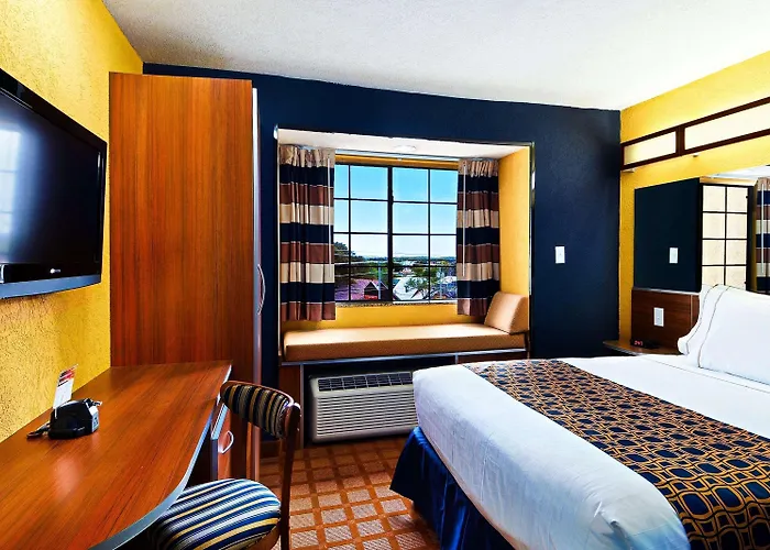 Microtel Inn & Suites By Wyndham New Braunfels I-35