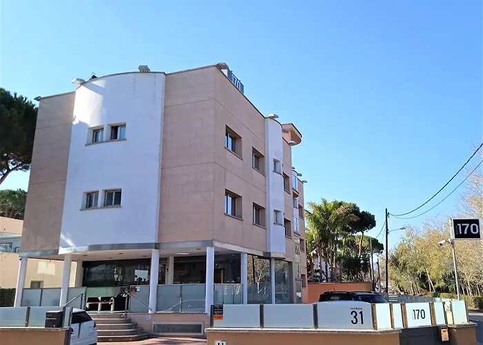 Hotel 170