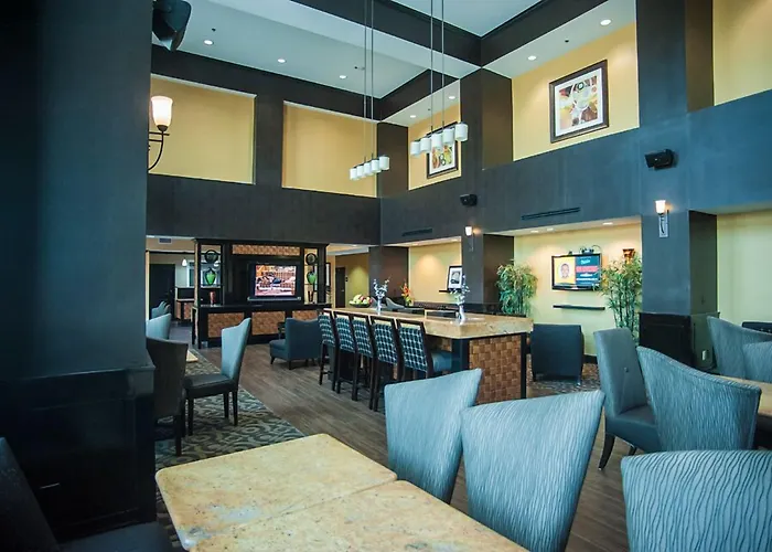 Hampton Inn & Suites Palestine