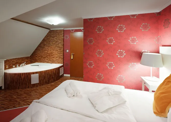 Pytloun Design Self Check-In Hotel