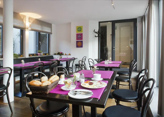Tandem Hotel