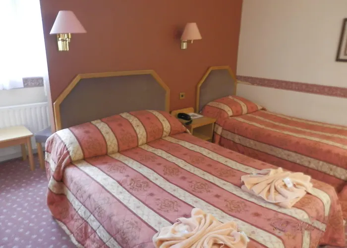 Riviera Hotel