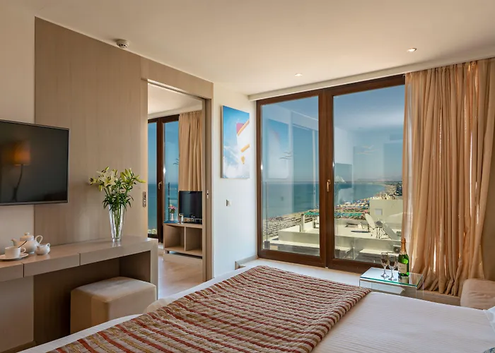 Kriti Beach Hotel