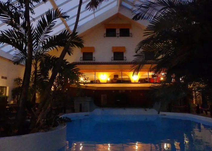 Tropical Hotel