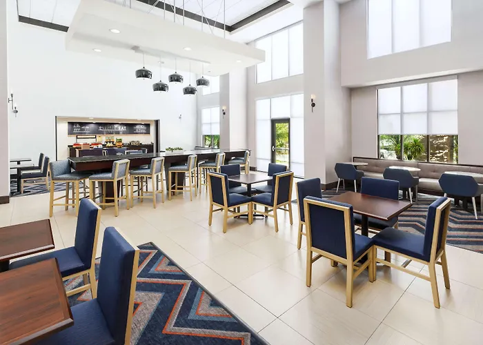 Hampton Inn & Suites Thousand Oaks