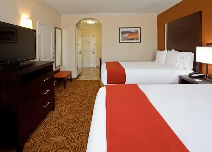 Holiday Inn Express Hotel And Suites Katy By Ihg