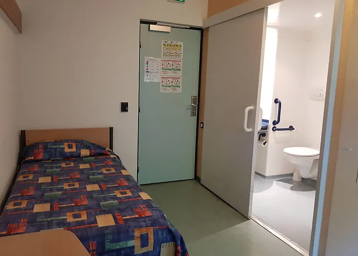 Ethic Etapes Dijon Accueil 24H24 Et Parking Gratuit