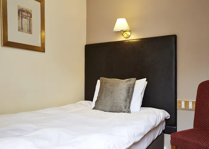White Hart Hotel By Greene King Inns